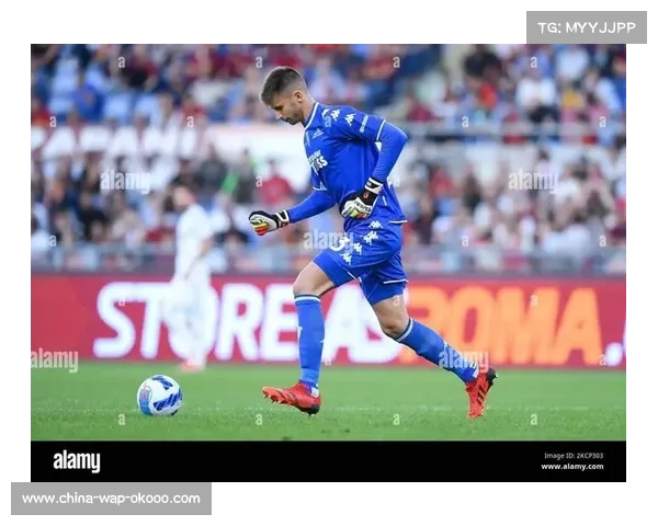 热刺考虑引进世界级门将，以解决维卡里奥对禁区掌控力问题。